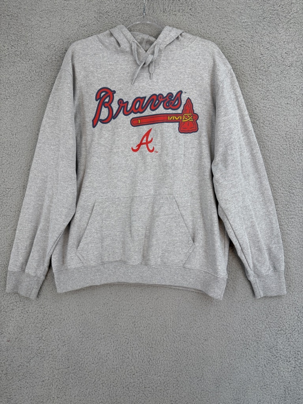 Atlanta Braves Stitches Men’s Large long sleeve Gray Hoodie Kangaroo Pocket MLB